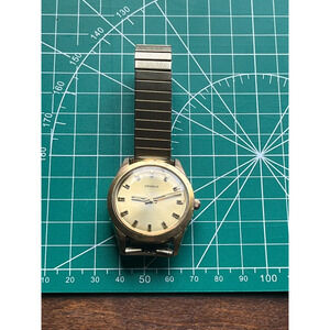 Benrus Gold Mechanical Watch Men's RUNNING!